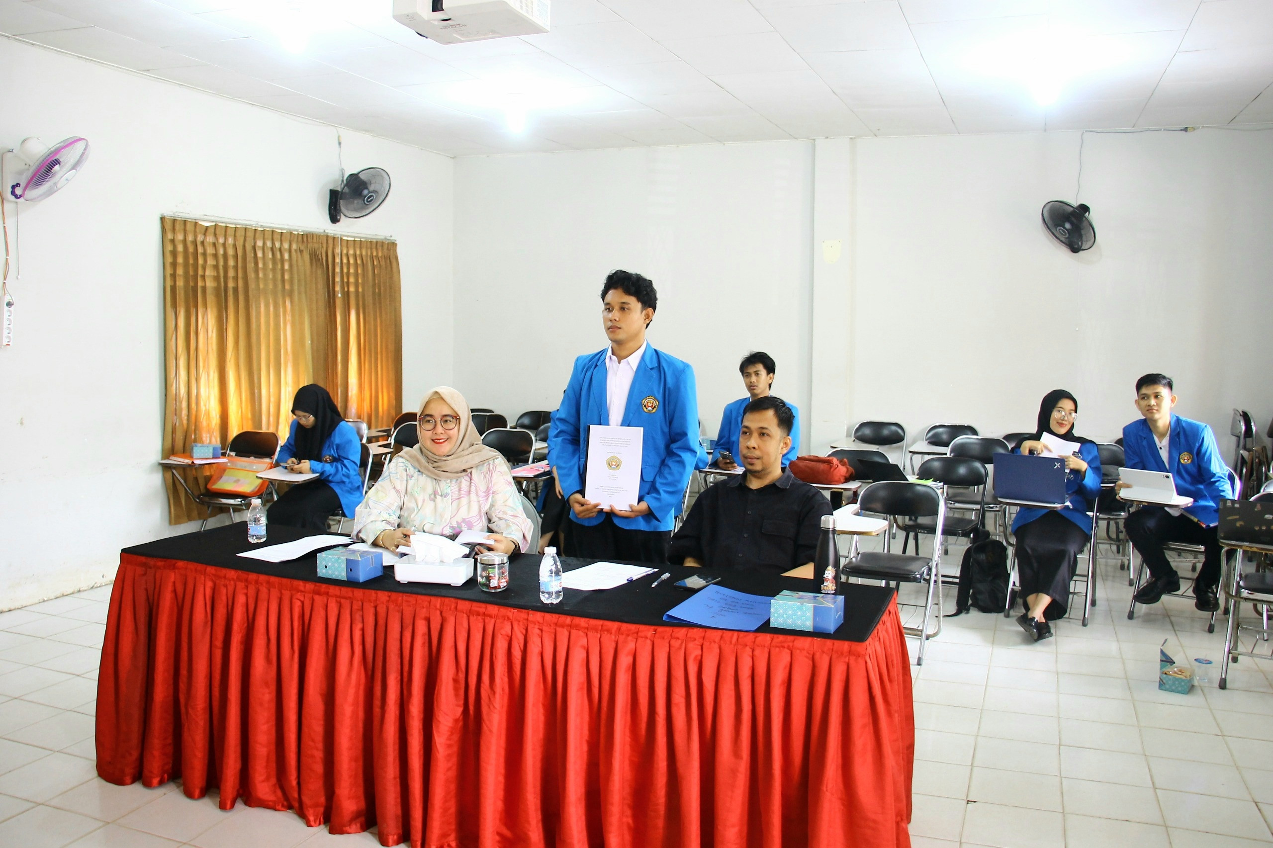 Ujian Seminar Proposal Periode II TA 2025/2026 STISIPOL Candradimuka